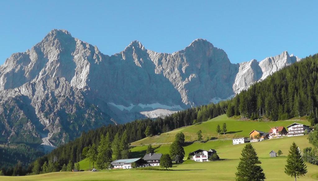 Pension Bartlbauer Ramsau am Dachstein Luaran gambar